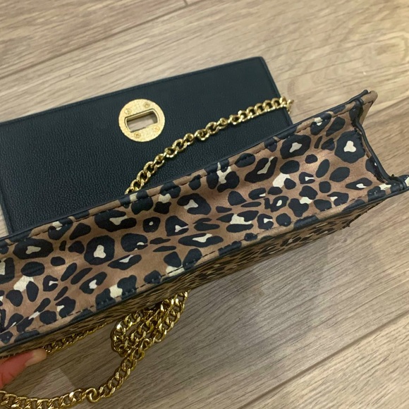 Leopard print purse - Picture 6 of 6
